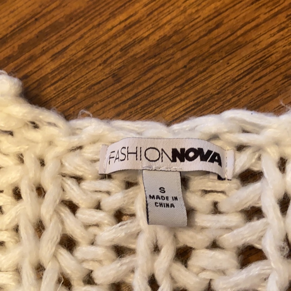 Sweater - Picture 6 of 7